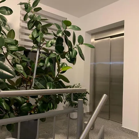 Royal City Apartmán *