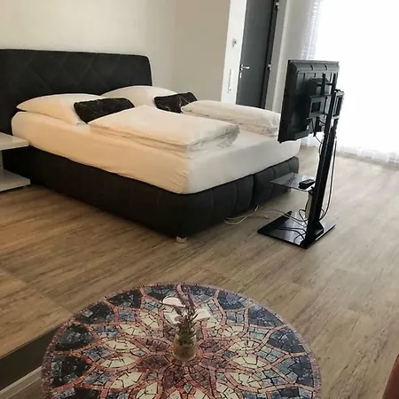 Royal City Apartmán